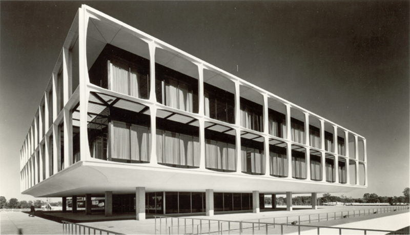 Federal Mogul Service Center - 1966 Federal Mogul Headquarters In Southfield (newer photo)